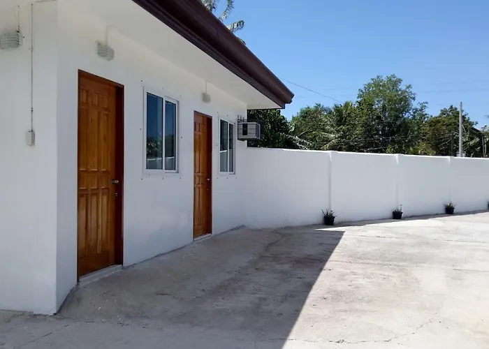 Kathleens Vacation Place Apartment Moalboal